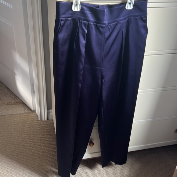 RESERVED Europe purple satin trouser size 8 - Picture 1 of 7